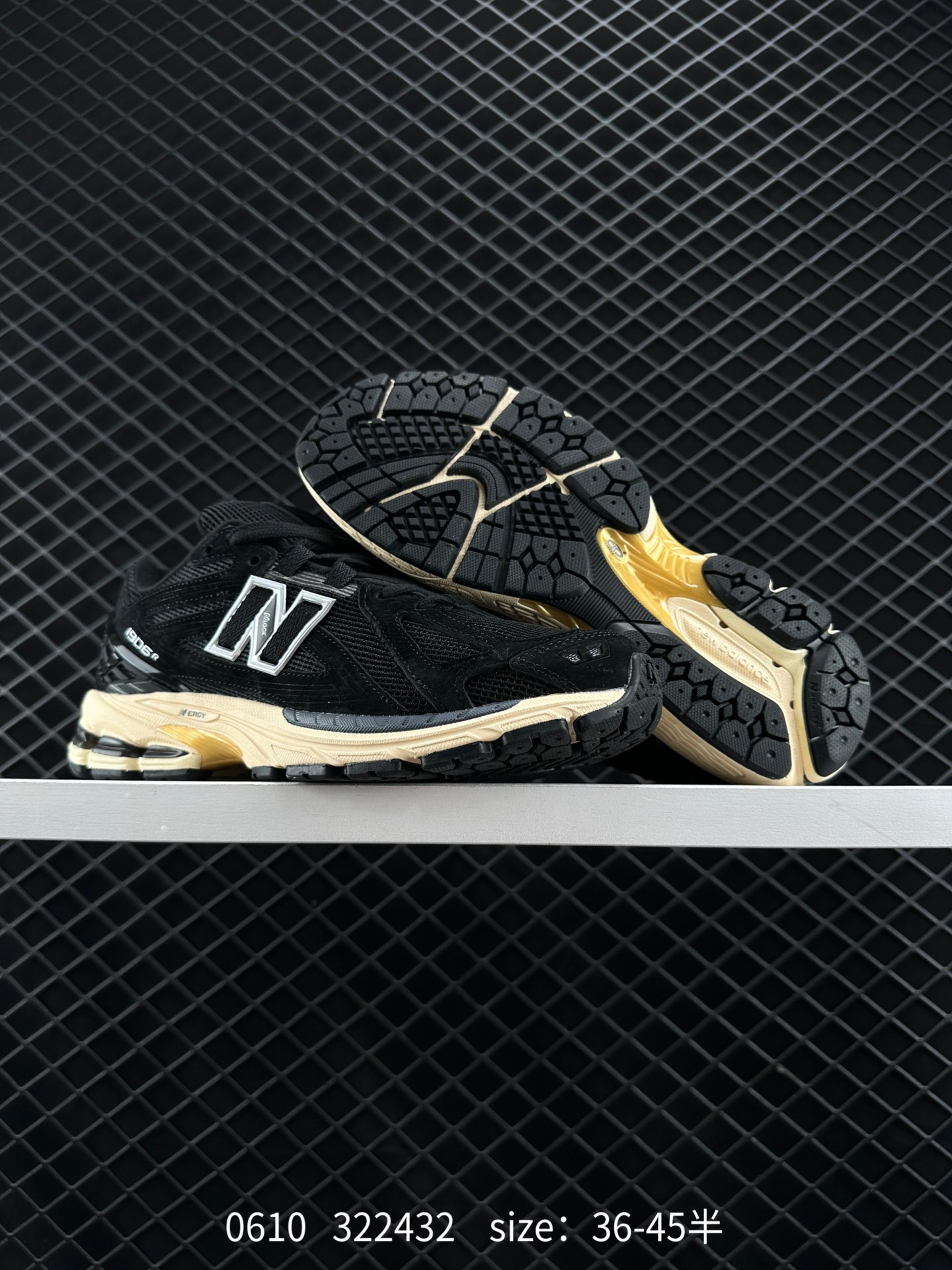 New Balance M1906R